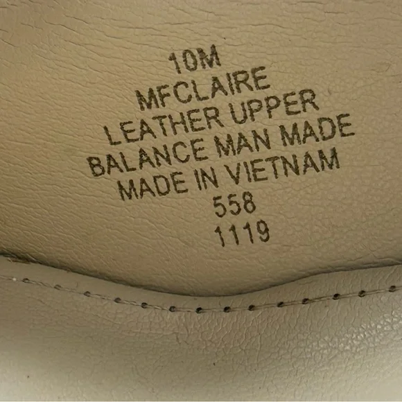 Marc Fisher Suede Red Block Heel Pumps ~ Size 10 - Picture 5 of 6